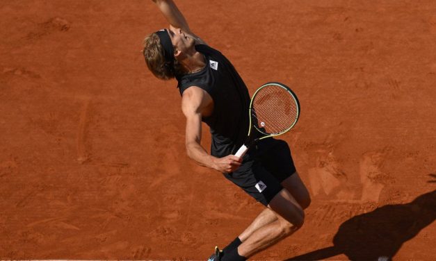 zverev sorprende a alcaraz y avanza a semifinales