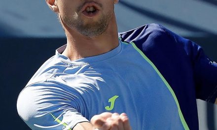 Pedro Martínez sigue sin encontrarse con la victoria ante un buen Daniel Galán