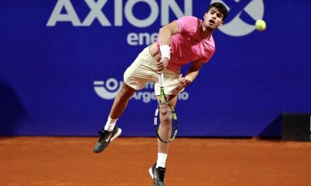 <strong>Carlos Alcaraz debuta en Buenos Aires con una contundente victoria ante Djere</strong>
