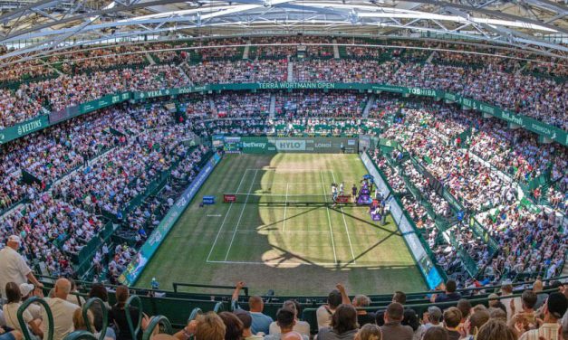 Jan-Lennard Struff saca el pasaje hacia los cuartos de final del ATP 500 Halle